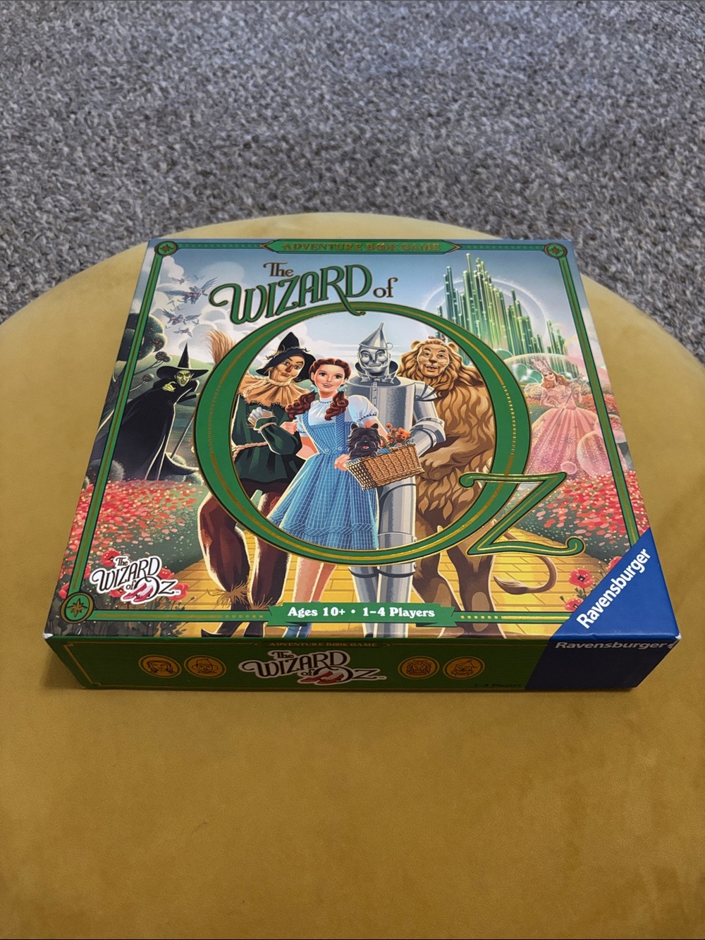 The Wizard of Oz Adventure Book Game Ravensburger Ages 10+ 1-4 Players toy